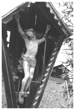 3. Cristo di legno